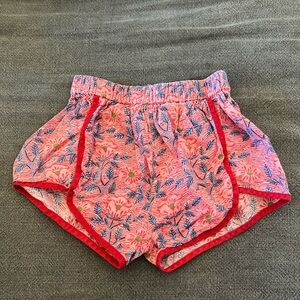 Pink Chicken Millie Short red flowers